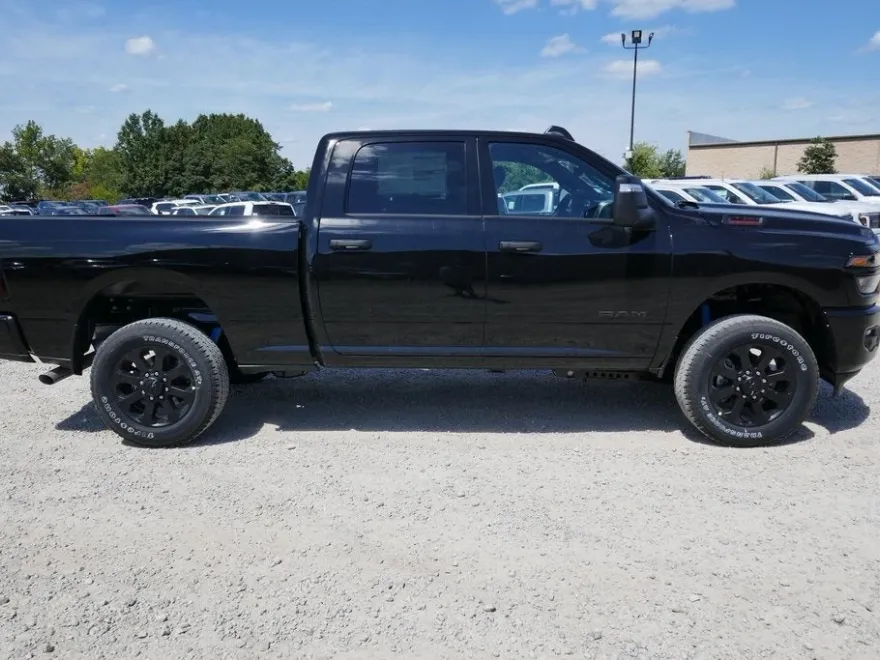 2026 Ram 2500 Big Horn photo 1