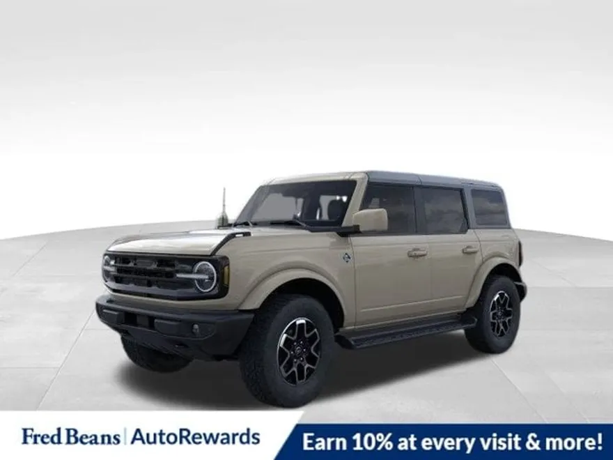 2025 Ford Bronco Outer Banks photo 1