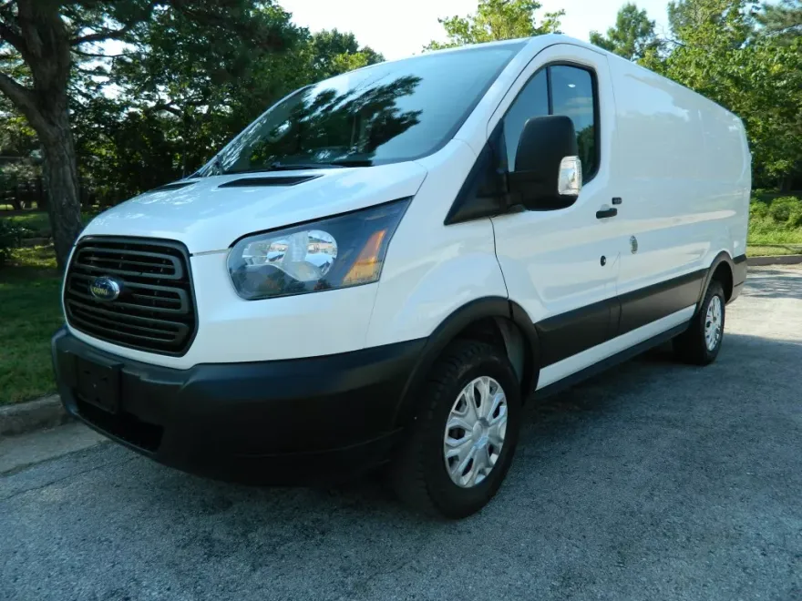 2019 Ford Transit photo 1