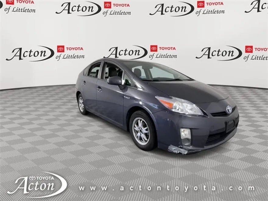 2010 Toyota Prius Two photo 1