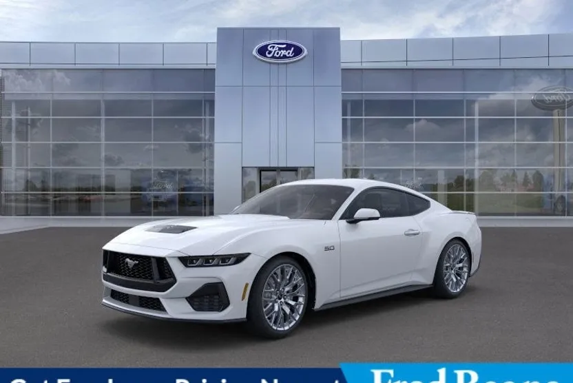 2025 Ford Mustang GT Premium photo 1