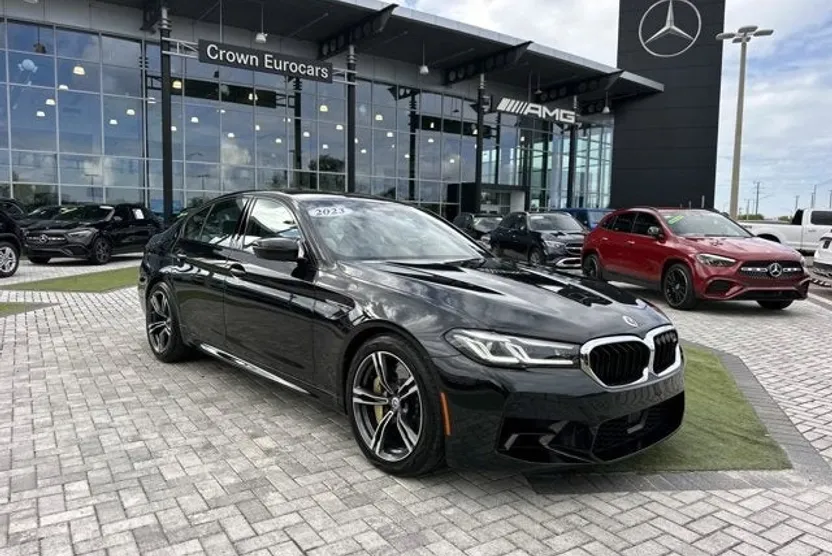 2023 Bmw M5 5 photo 1