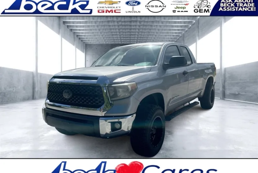 2018 Toyota Tundra SR5 photo 1