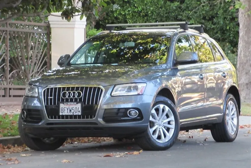 2014 Audi Q5 2.0T Premium photo 1