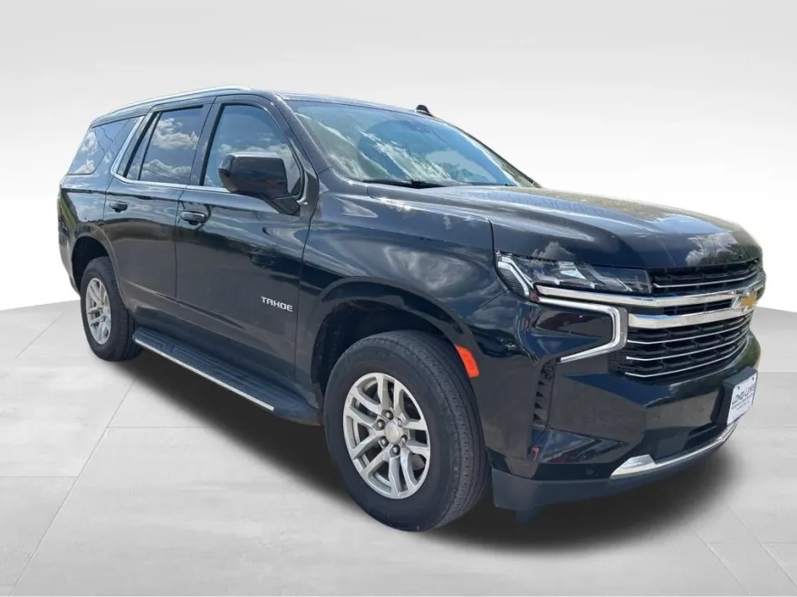 2023 Chevrolet Tahoe LT photo 1