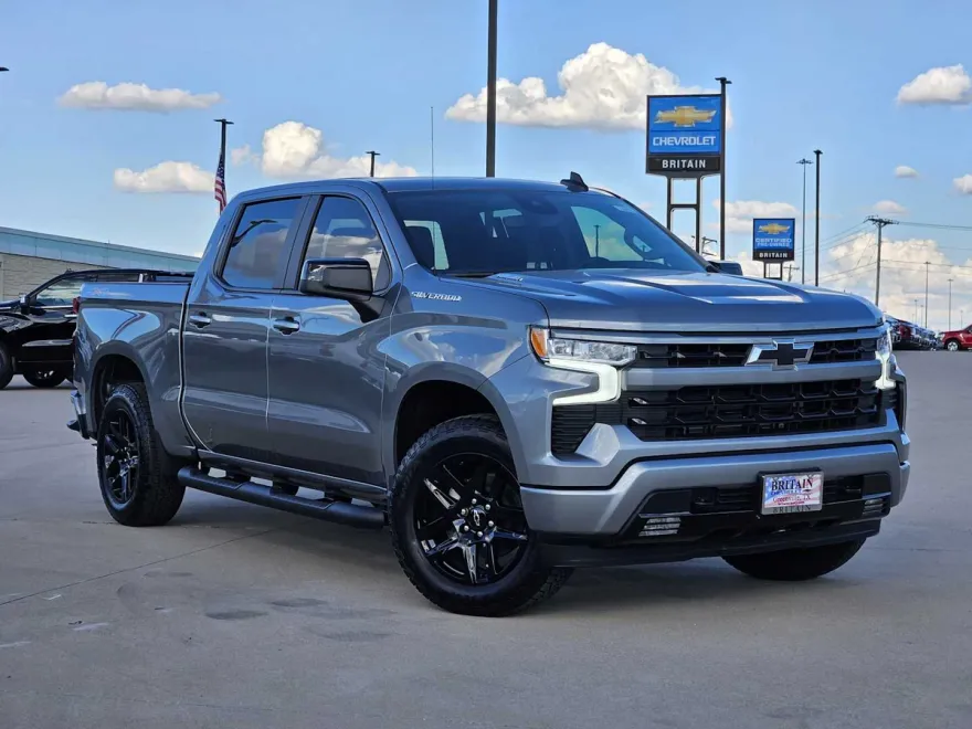 2026 Chevrolet Silverado 1500 RST photo 1