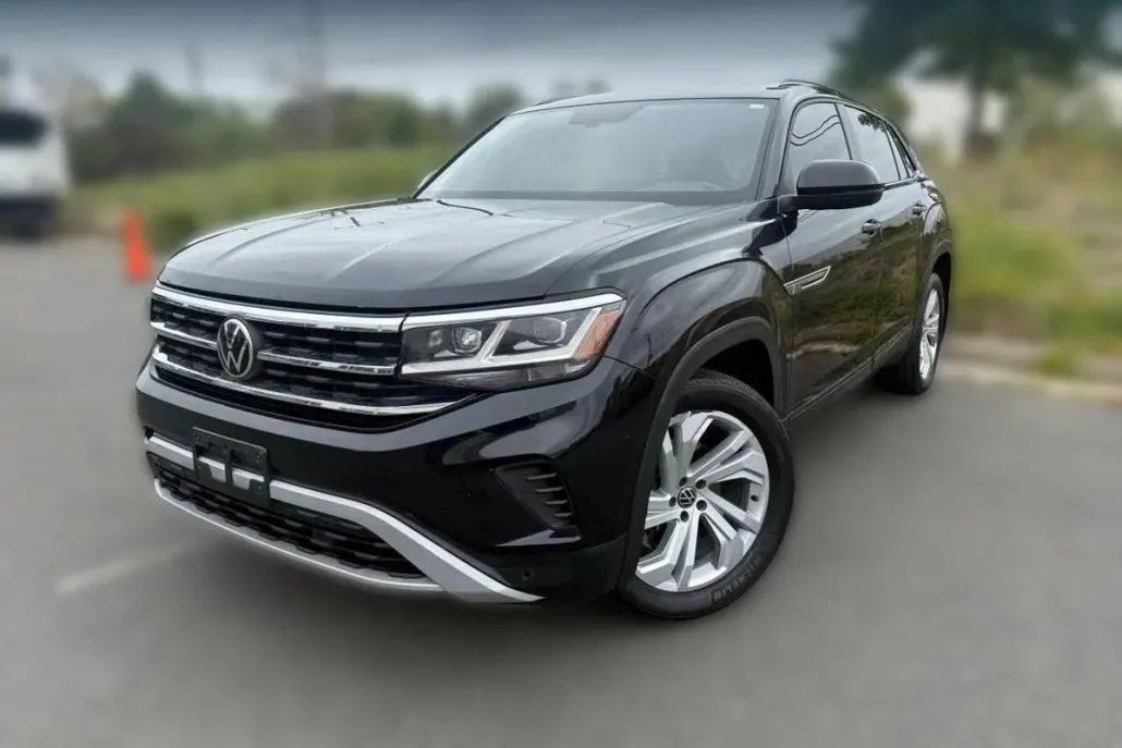 2020 Volkswagen Atlas Cross Sport SE Technology photo 1