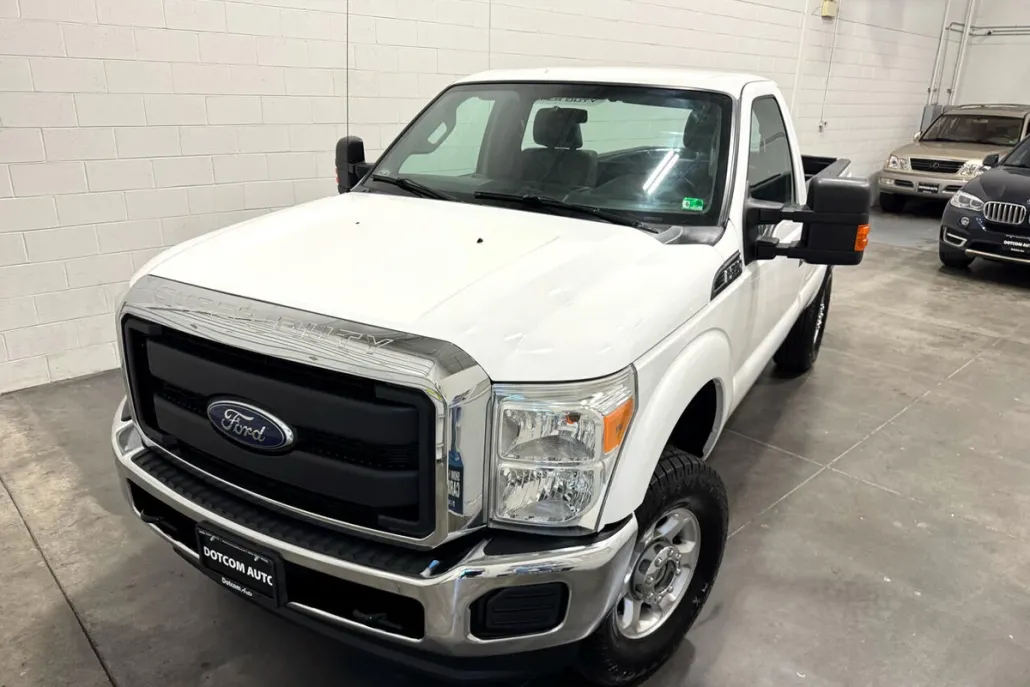 2016 Ford F-250 XLT photo 1