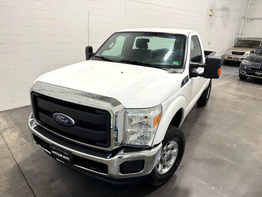 2016 Ford F-250 XLT photo 1