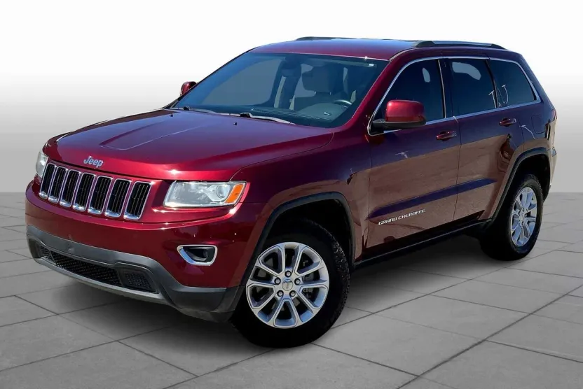 2016 Jeep Grand Cherokee Laredo Sport photo 1