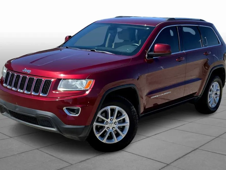 2016 Jeep Grand Cherokee Laredo Sport photo 1