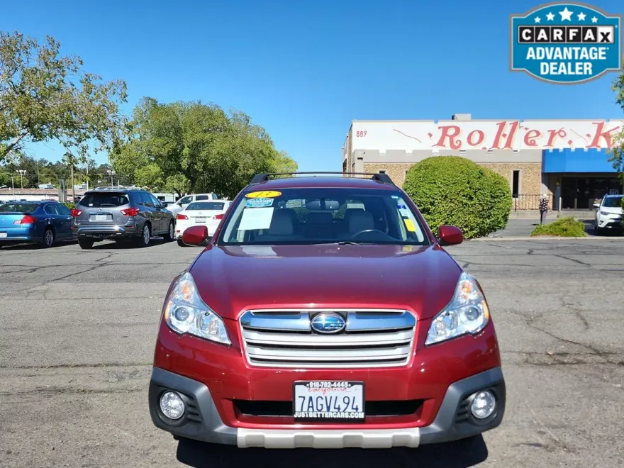 2013 Subaru Outback 2.5i Limited photo 1