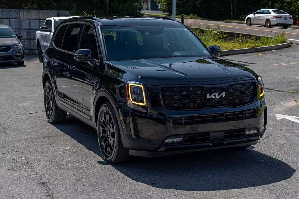 2022 Kia Telluride SX photo 1