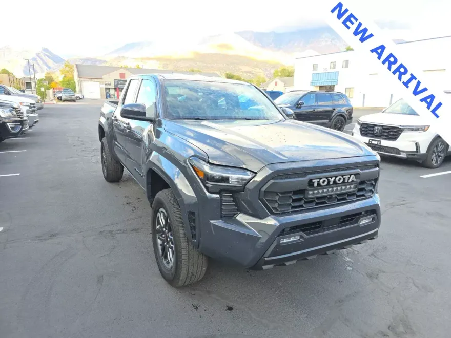 2025 Toyota Tacoma TRD Sport photo 1