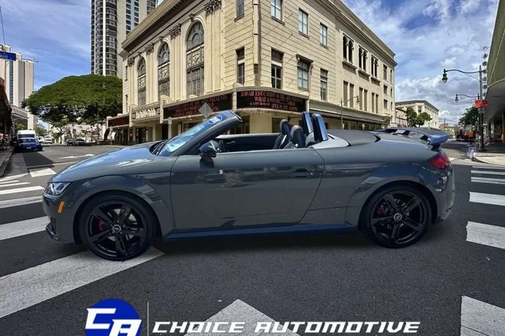 2018 Audi TT Roadster photo 1