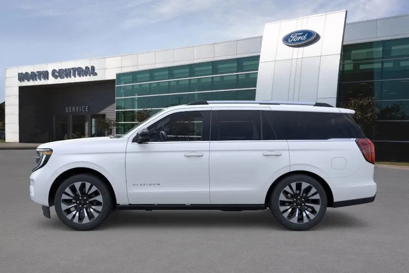 2025 Ford Expedition Platinum photo 1
