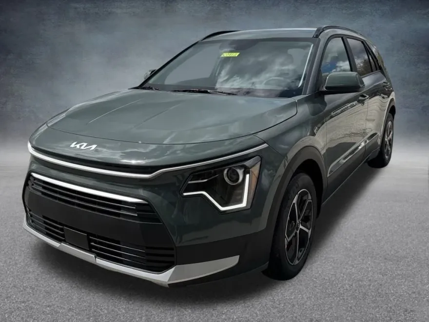 2025 Kia Niro EX photo 1