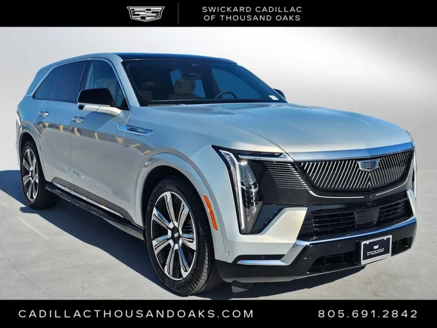 2025 Cadillac Escalade IQ Luxury photo 1