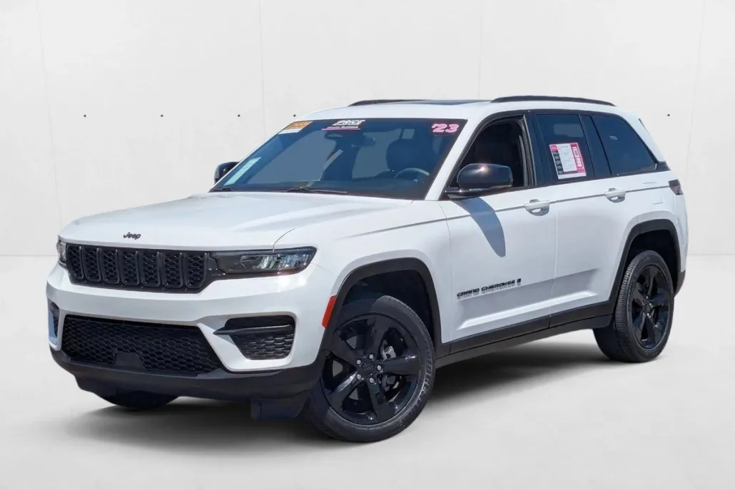 2023 Jeep Grand Cherokee Altitude Sport photo 1