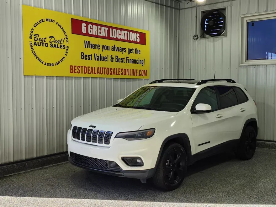 2019 Jeep Cherokee Altitude photo 1