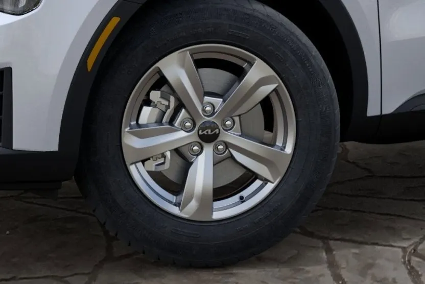 2026 Kia Sorento LX photo 1