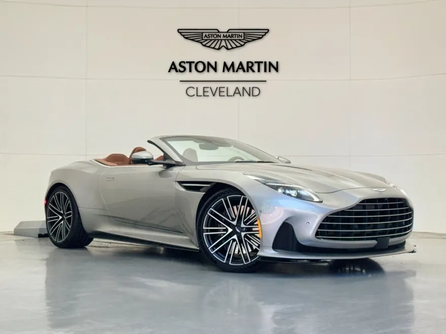 2024 Aston Martin DB12 photo 1