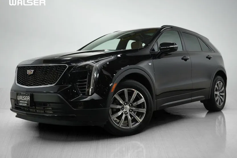 2023 Cadillac XT4 Sport photo 1