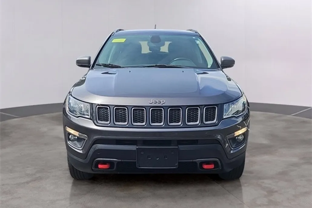 2019 Jeep Compass Trailhawk photo 1