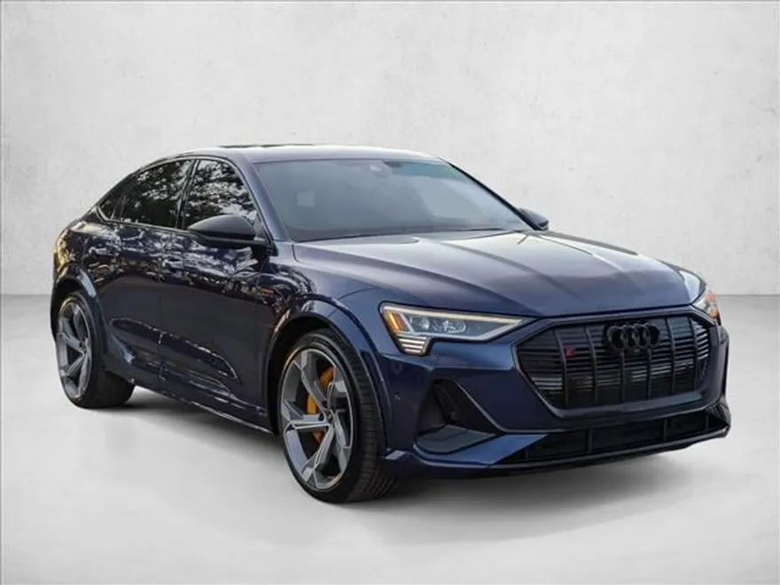 2022 Audi e-tron Sportback Premium Plus photo 1