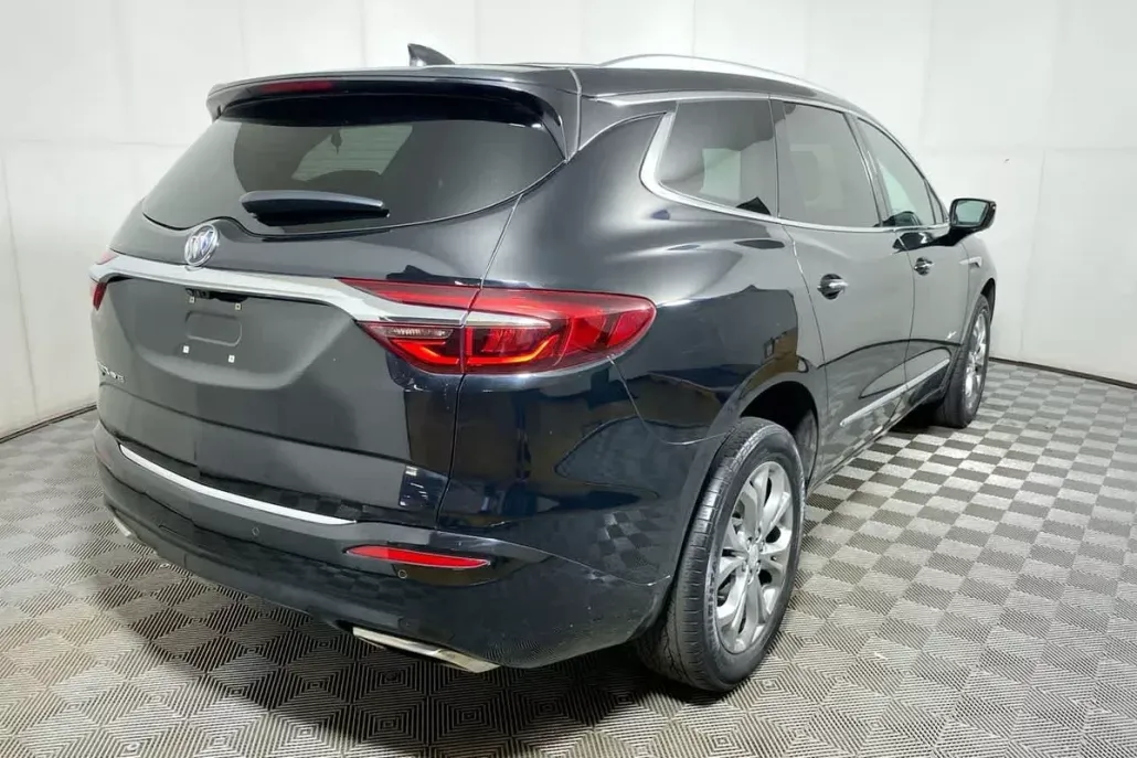 2021 Buick Enclave Avenir photo 1