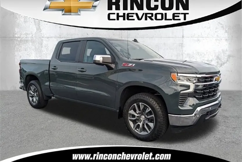2025 Chevrolet Silverado 1500 LT photo 1