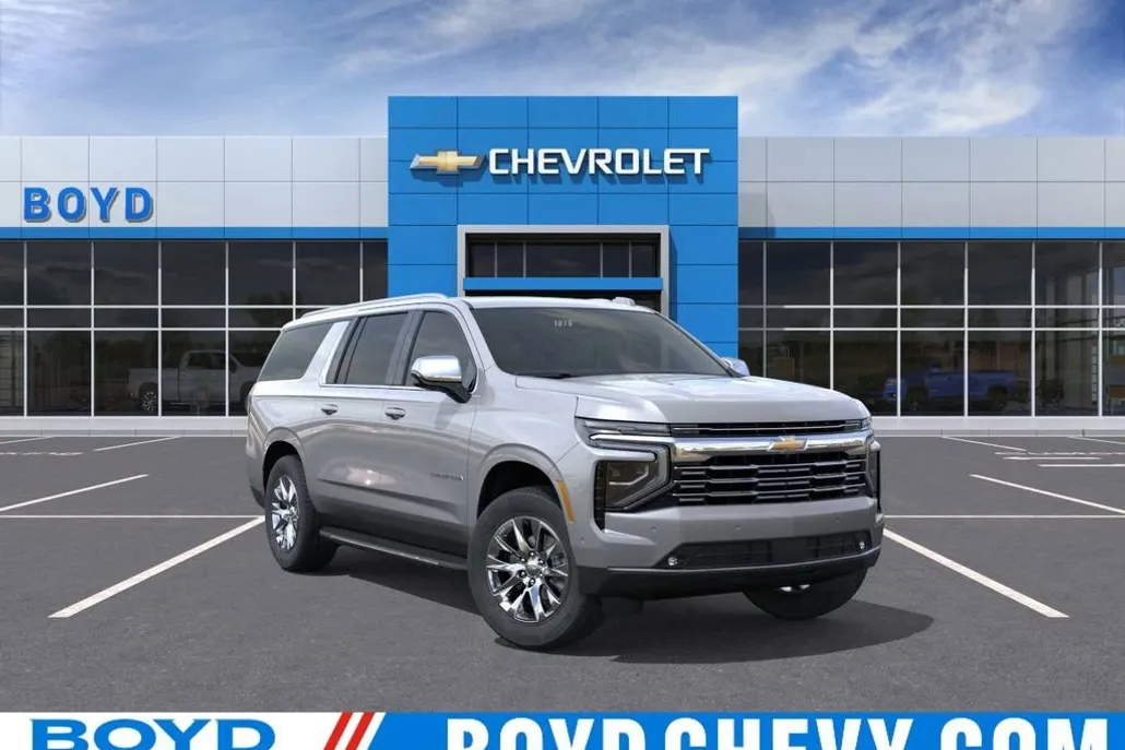 2025 Chevrolet Suburban Premier photo 1