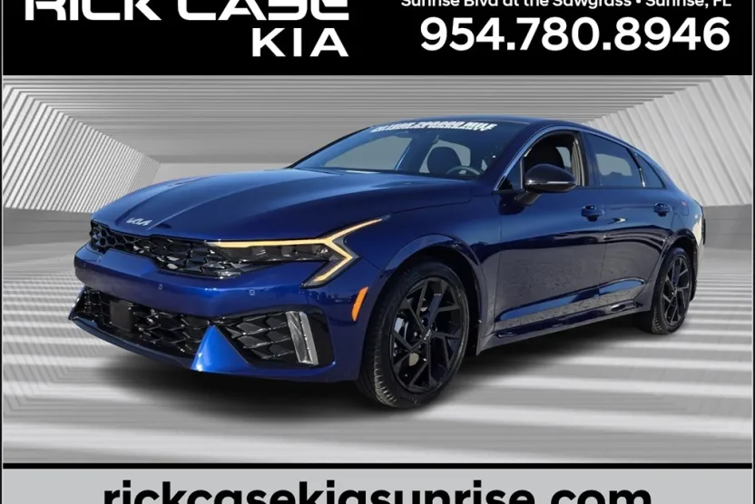 2026 Kia K5 GT-Line photo 1