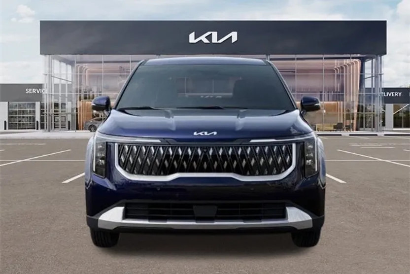 2025 Kia Carnival LXS photo 1
