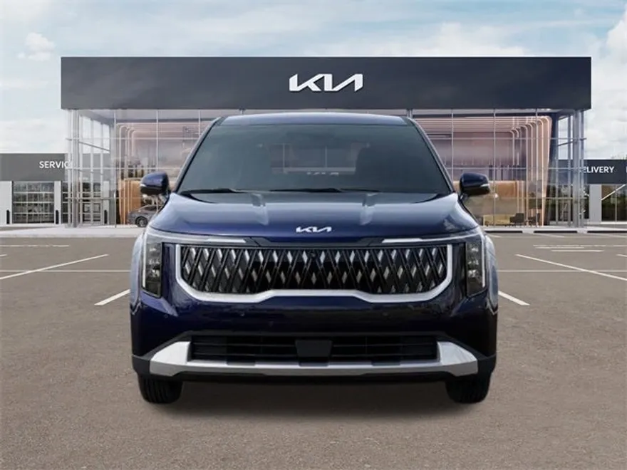 2025 Kia Carnival LXS photo 1