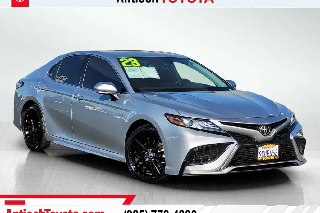 2023 Toyota Camry XSE photo 1