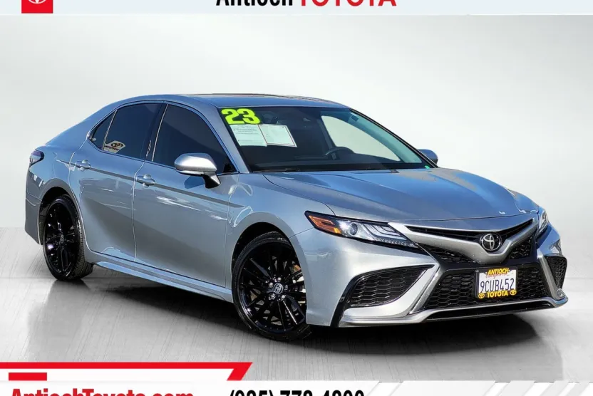 2023 Toyota Camry XSE photo 1