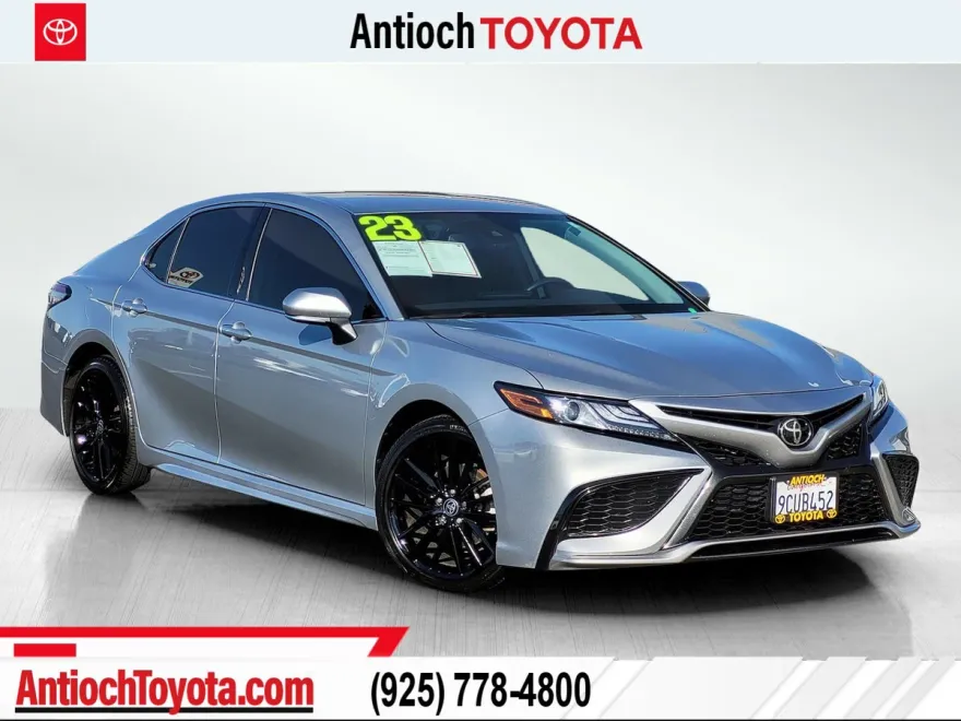 2023 Toyota Camry XSE photo 1