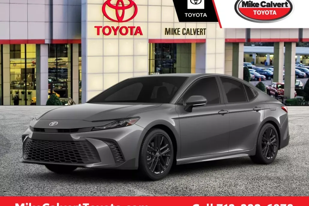 2026 Toyota Camry SE photo 1