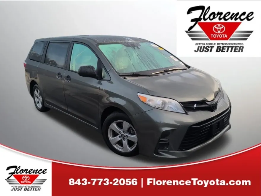 2020 Toyota Sienna L photo 1