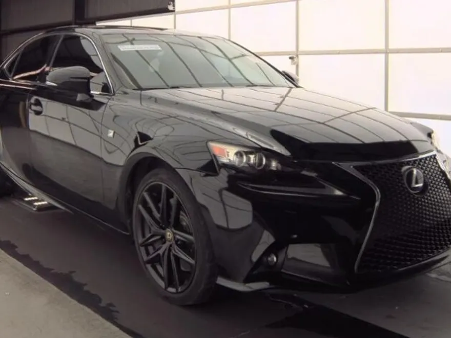 2015 Lexus IS 350 photo 1