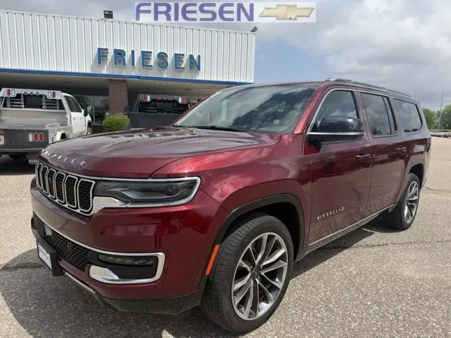 2023 Jeep Wagoneer L Series III photo 1