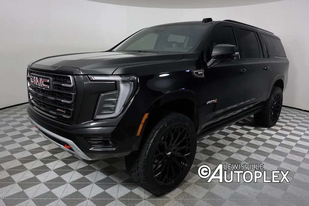 2025 Gmc Yukon XL AT4 photo 1