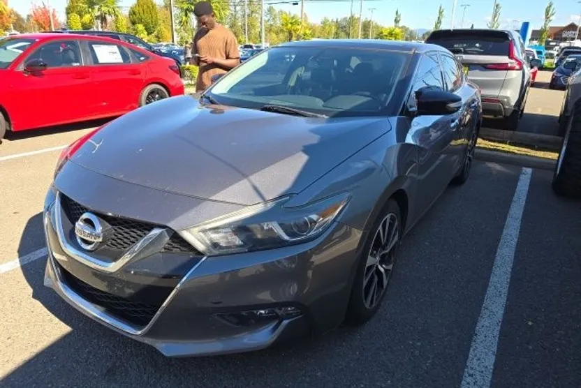 2018 Nissan Maxima SL photo 1