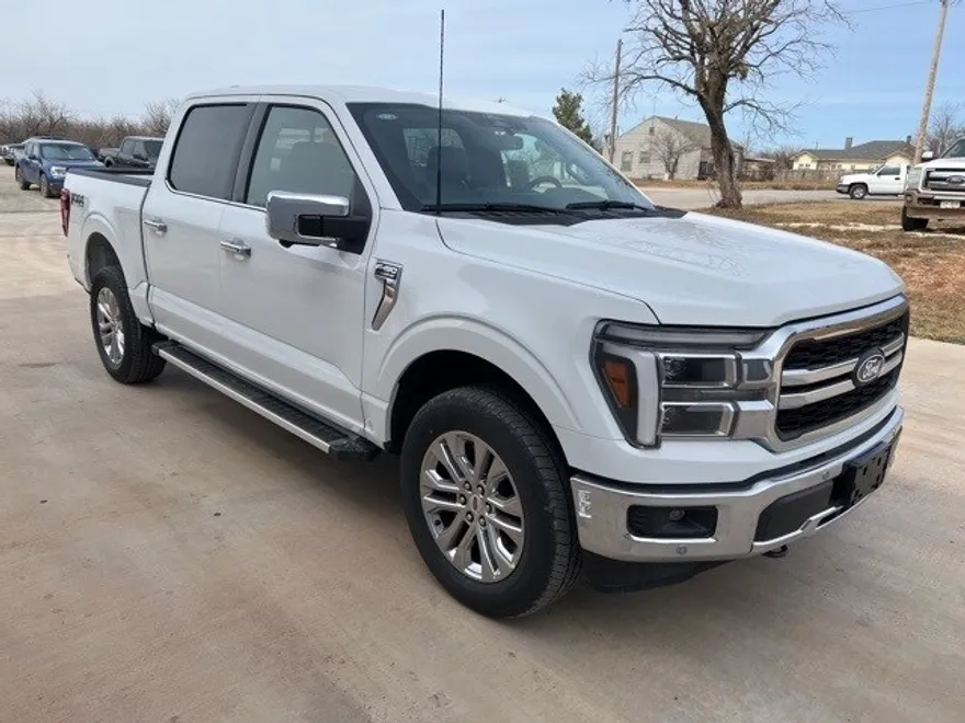 2025 Ford F-150 Lariat photo 1