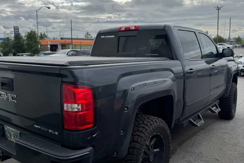 2018 Gmc Sierra 1500 SLE photo 1