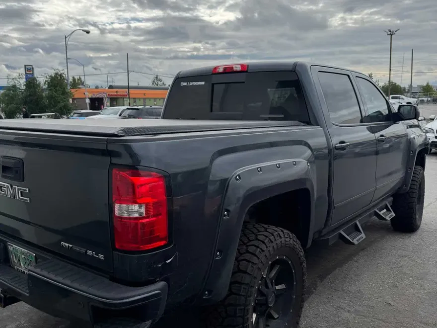 2018 Gmc Sierra 1500 SLE photo 1