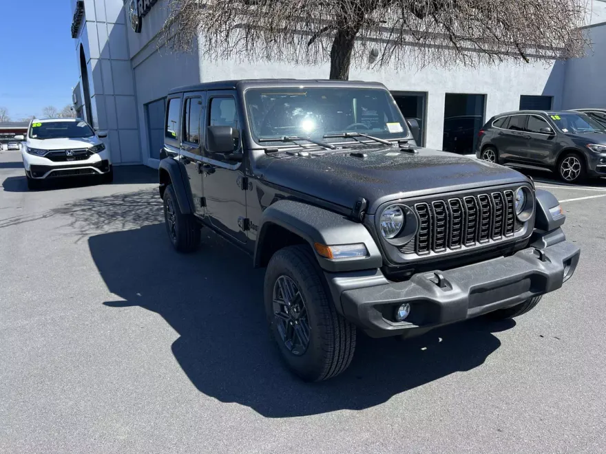 2025 Jeep Wrangler Sport photo 1