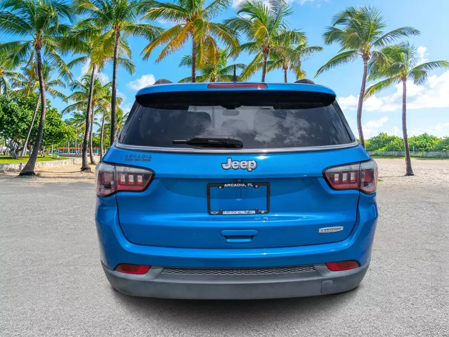 2018 Jeep Compass Latitude photo 1