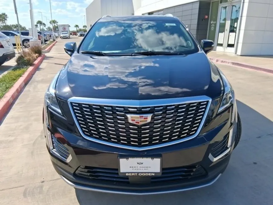 2025 Cadillac XT5 Premium Luxury photo 1